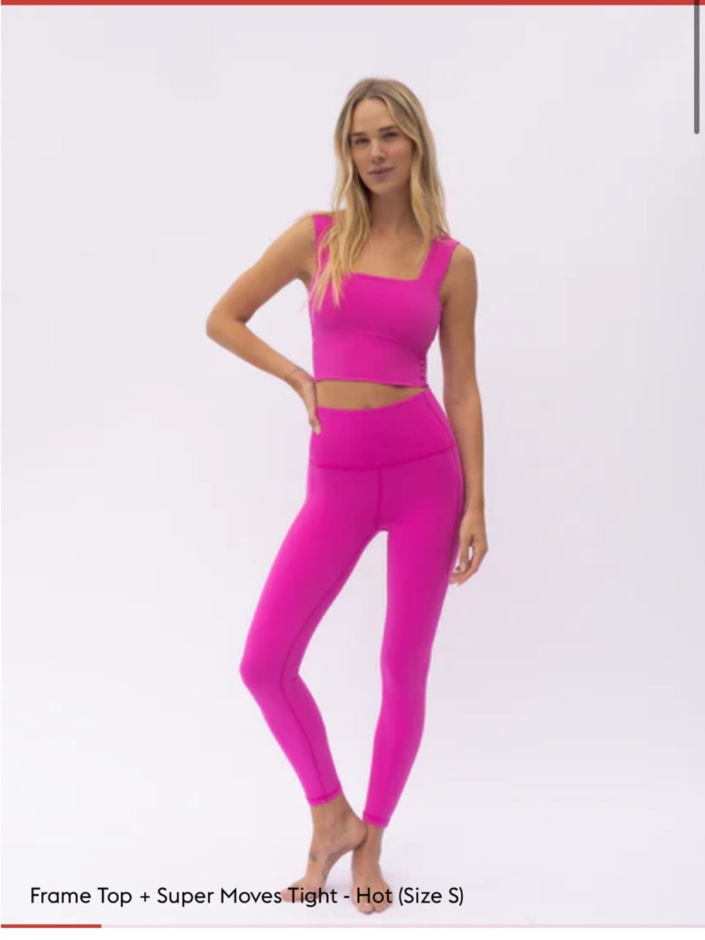 NWT Super Moves Tight Leggings - Hot Pink